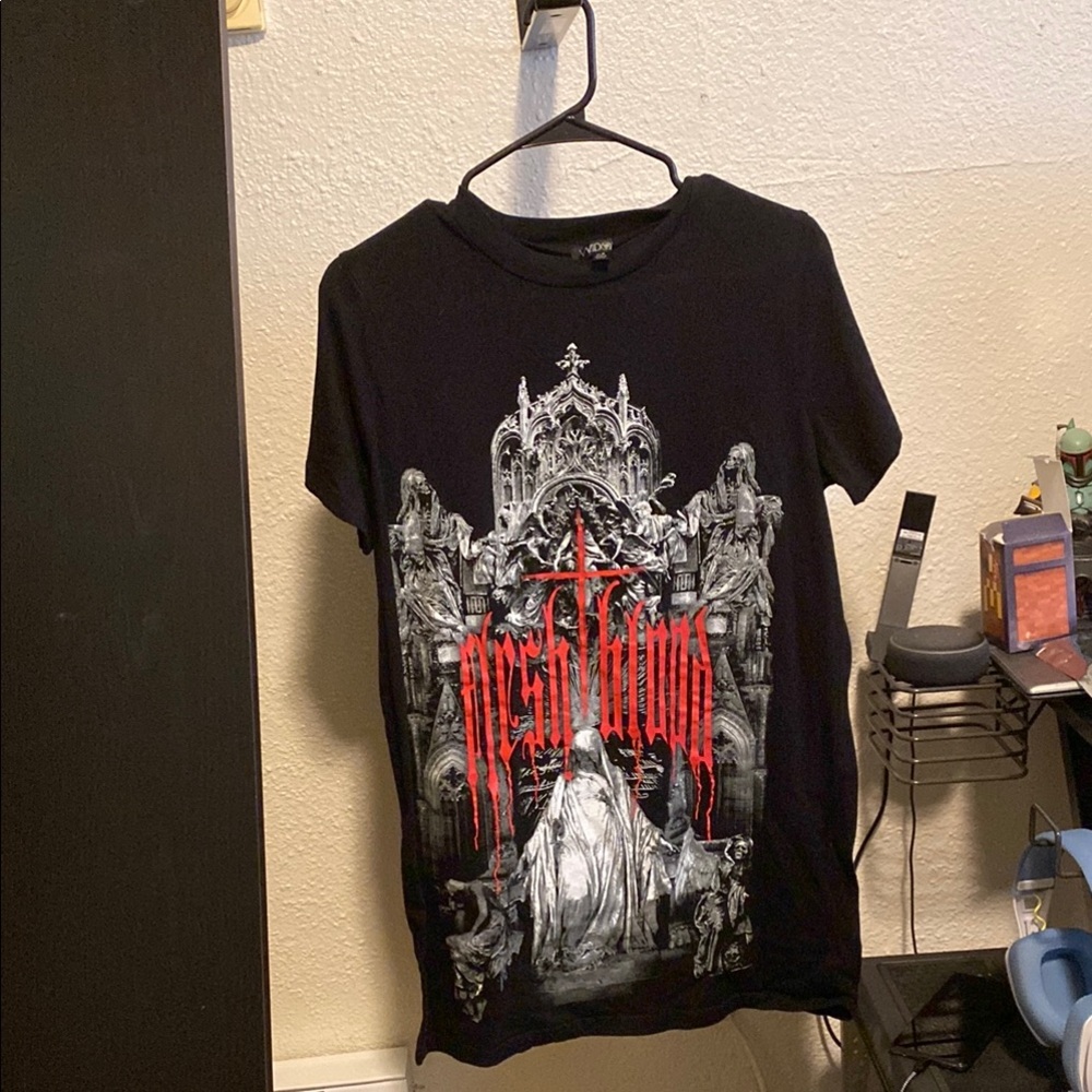 DONATING NEXT WEEK IF DOESNT SELL Dolls Kill Black Gothic Short Sleeve Tee